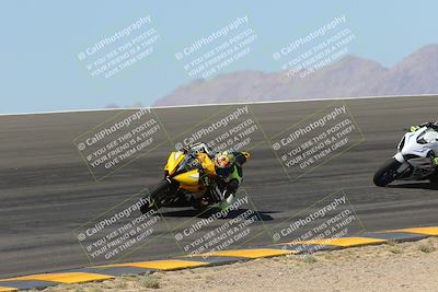 media/Apr-09-2023-SoCal Trackdays (Sun) [[333f347954]]/Bowl Set 2 (1040am)/